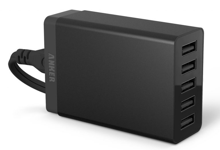 Anker® 40W 5-Port USB Family-Sized Desktop Charger